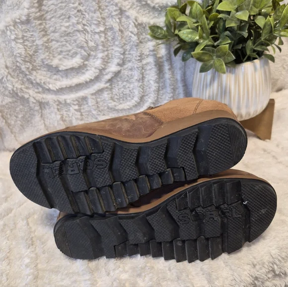 Sorel Evie Wedge Bootie Pull On Ankle Boot Tan Leather Waterproof Size 6.5 - Picture 9 of 9